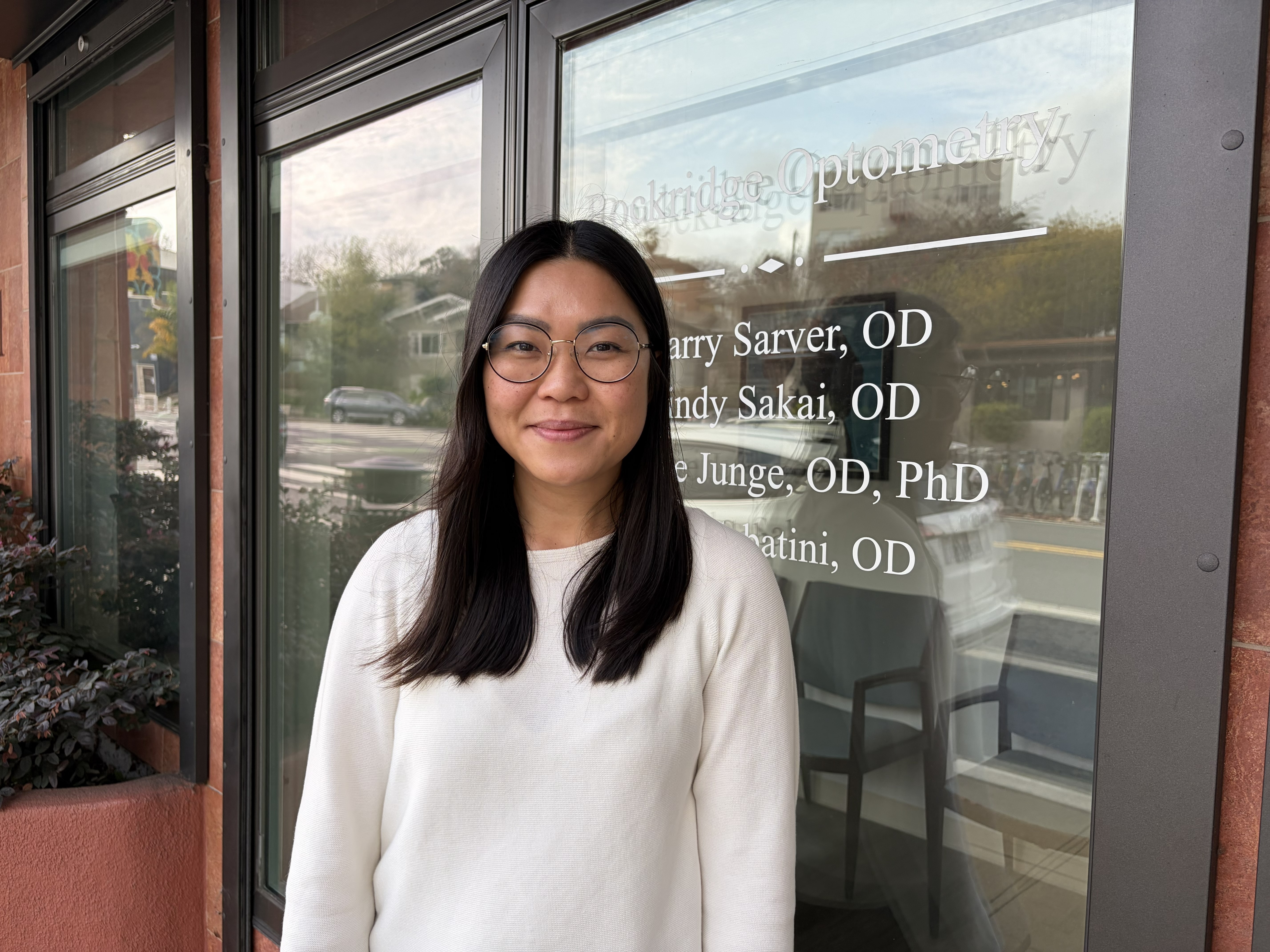 Dr. ThuVan Nguyen, Optometrist and Feinbloom Low Vision Award recipient